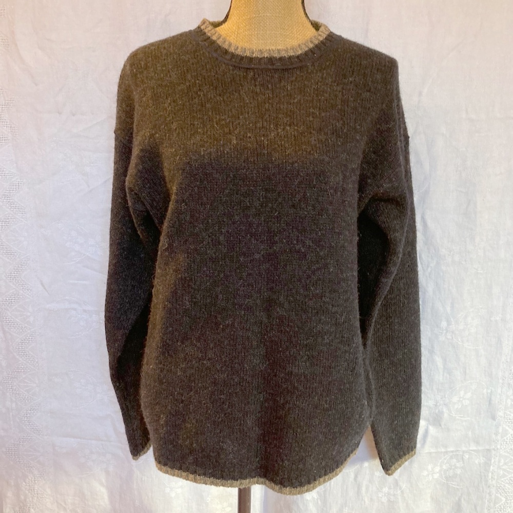 Woolrich gender neutral Wool Sweater, Nottingham tweed, dark grey, medium
